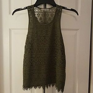 Dark green tank